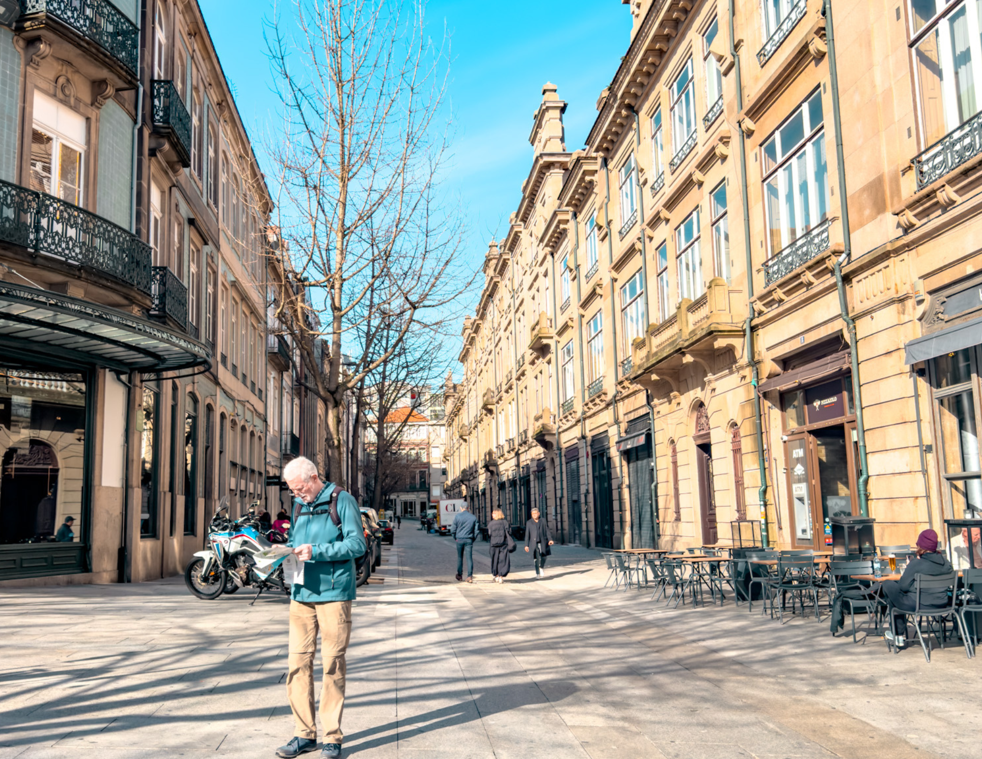 Where to Stay in Porto (4).png
